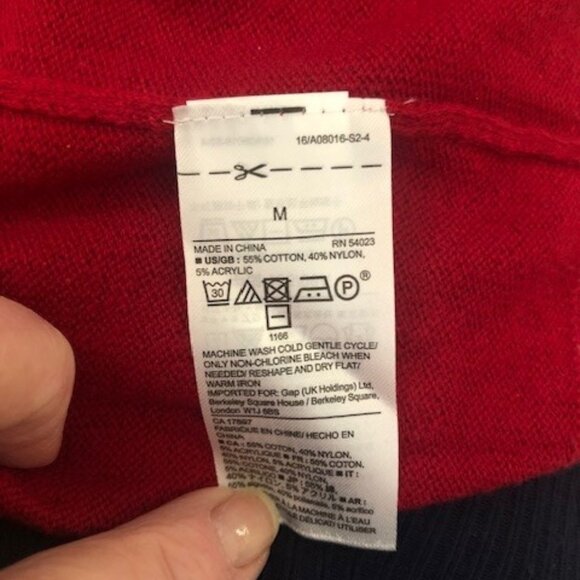 NWT Gap Red Open Front Sweater - Picture 4 of 4